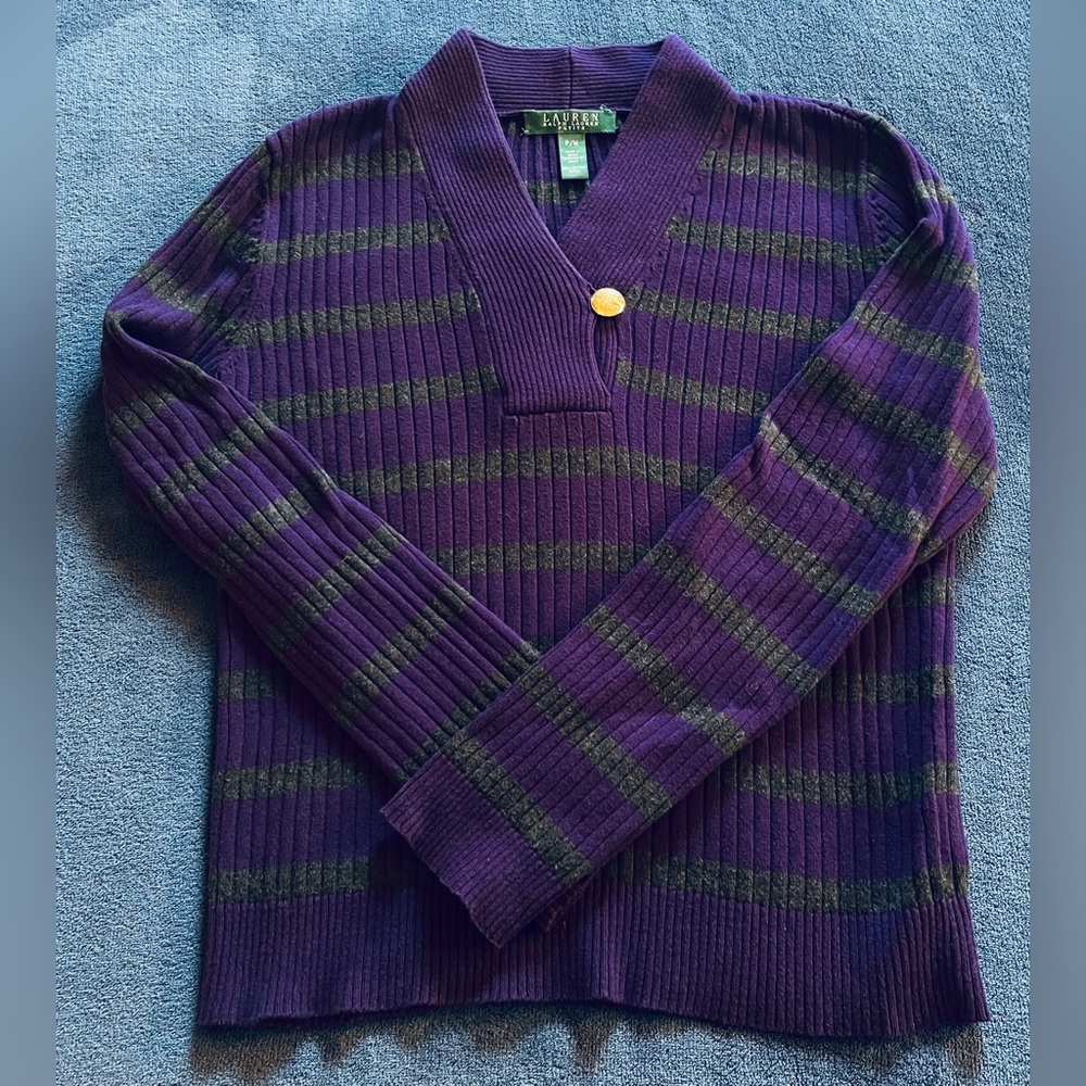 Sleek and classy v-neck sweater